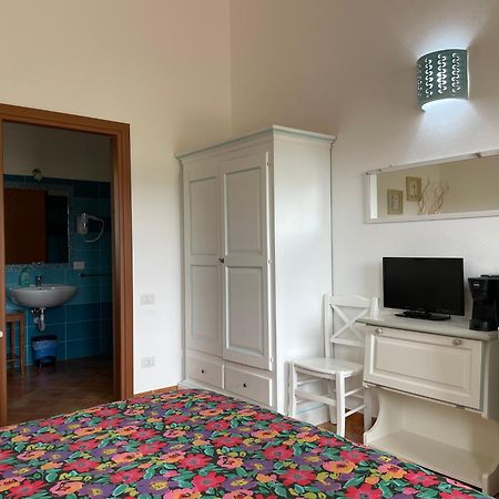 Agriturismo Campesi Casale Tra Le Vigne Aglientu Exteriér fotografie