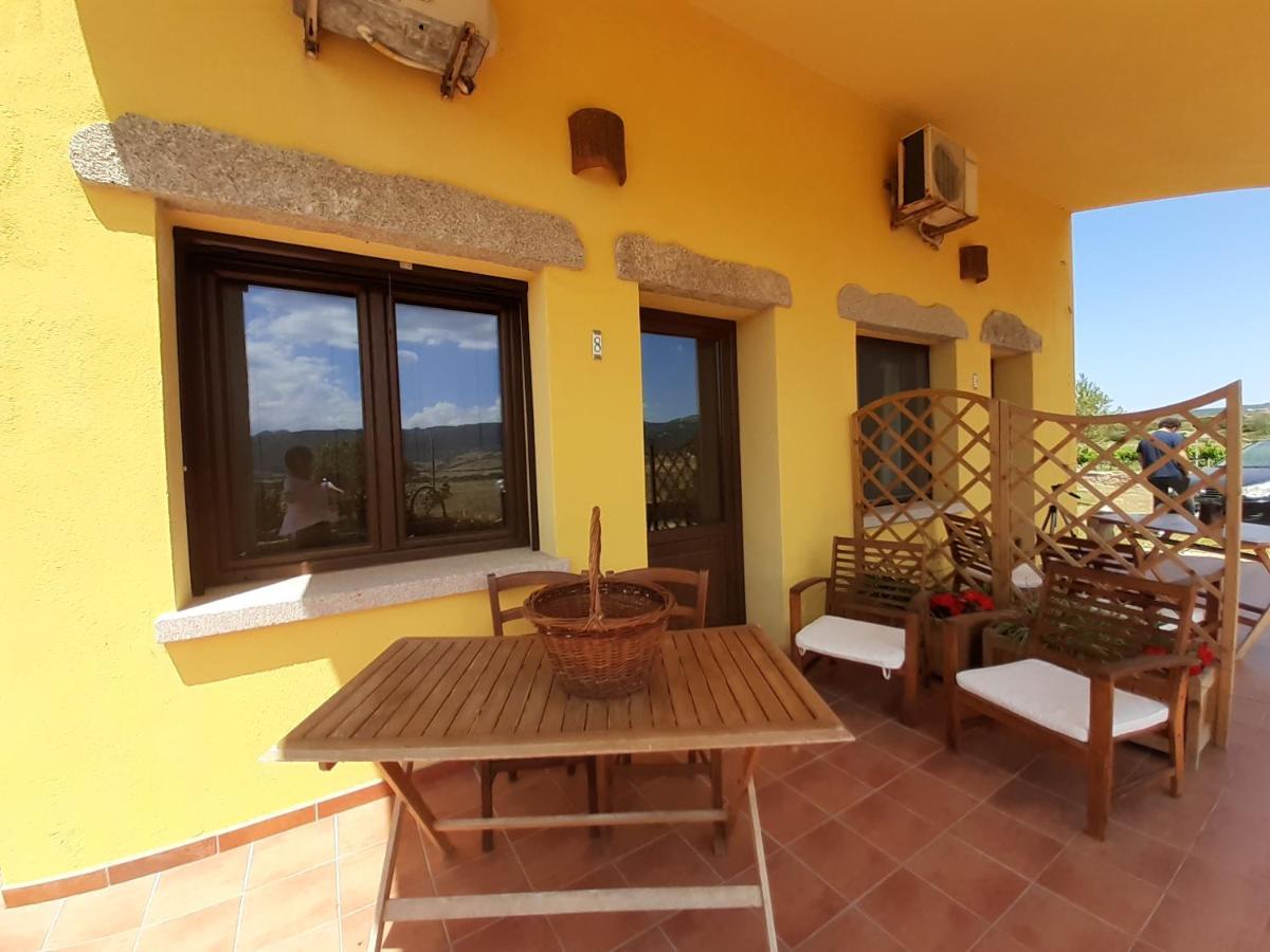Agriturismo Campesi Casale Tra Le Vigne Aglientu Exteriér fotografie