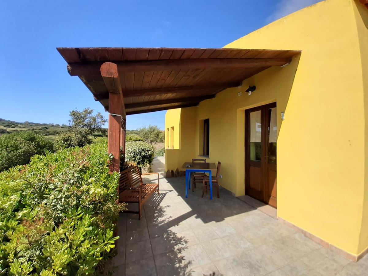 Agriturismo Campesi Casale Tra Le Vigne Aglientu Exteriér fotografie