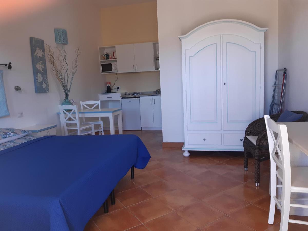 Agriturismo Campesi Casale Tra Le Vigne Aglientu Exteriér fotografie